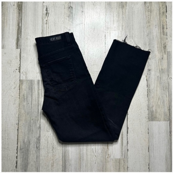 AG Alexxis Extended High Rise Vintage Fit Straight Jean - Size 28 - Picture 5 of 5